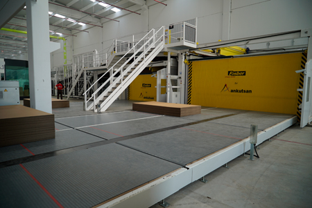 Take-off on the Fosber corrugator complete line